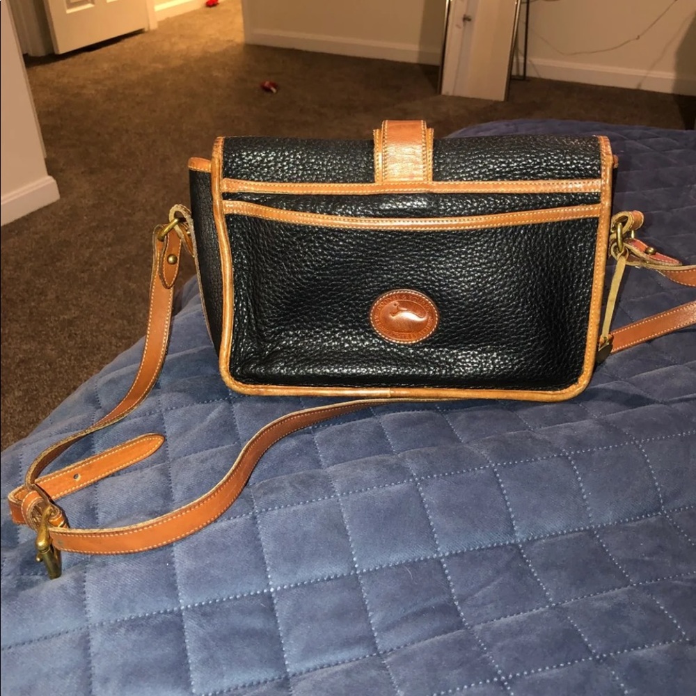 Dooney and bourke crossbody
